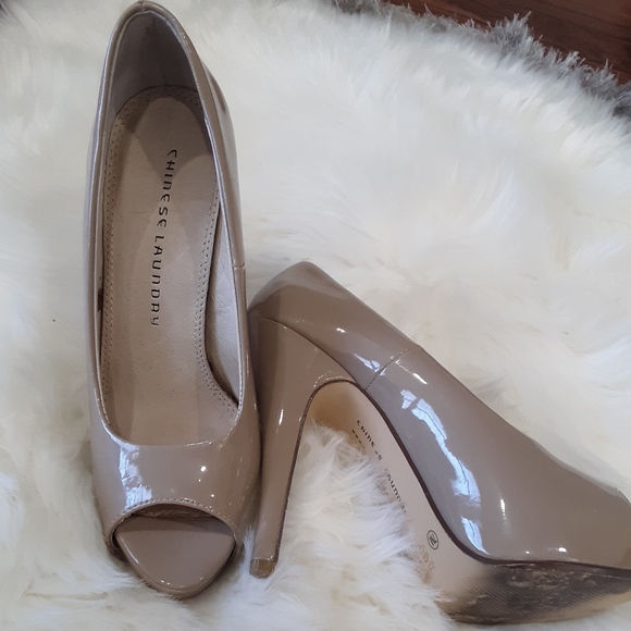 chinese laundry beige heels